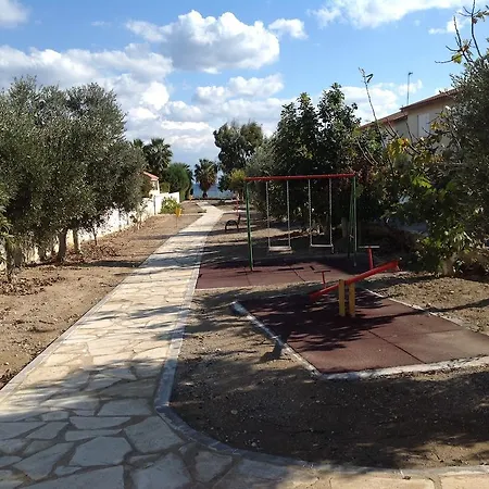 Villa Pervolia Villa *